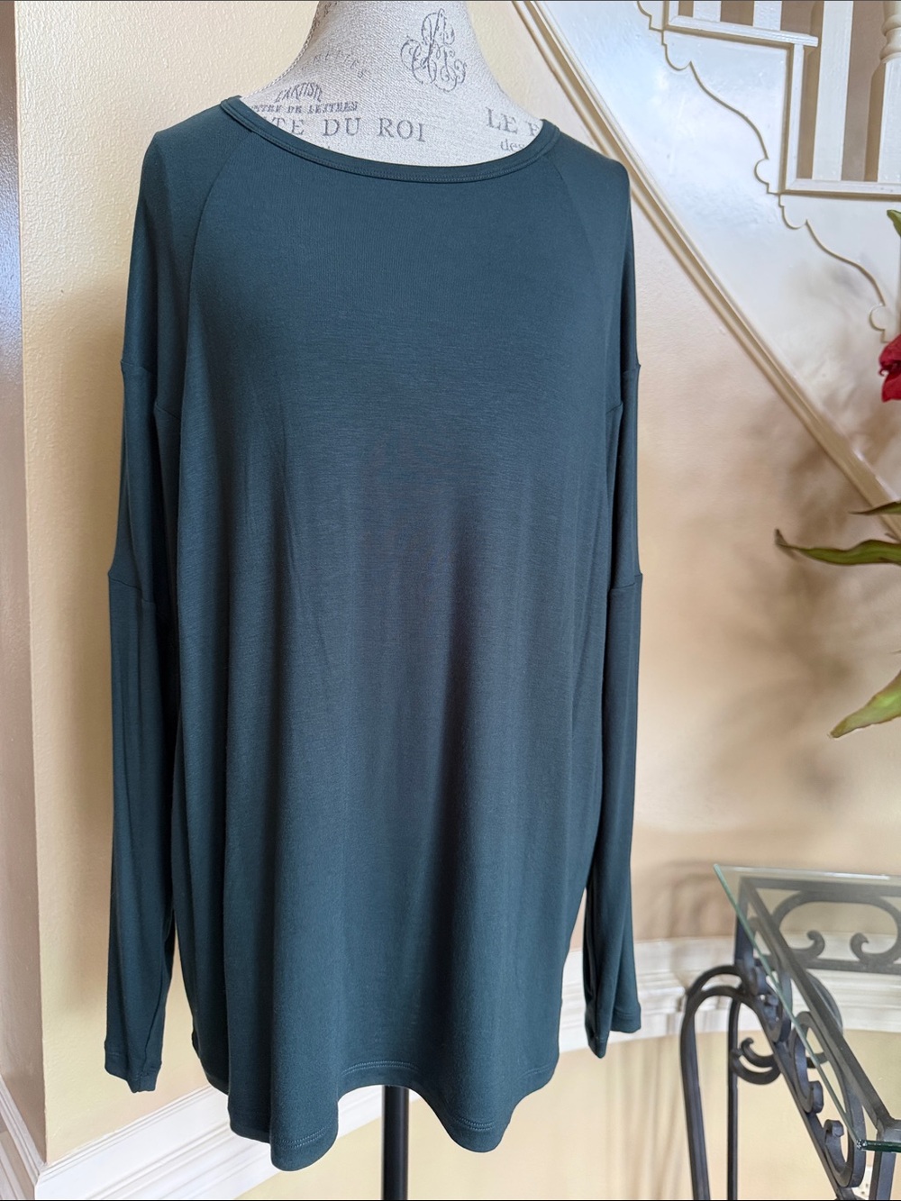 NWOT Cabi Cut Up Tee
